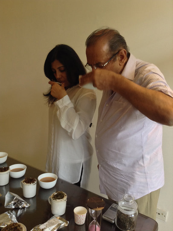 Review-‘Tea Cups Full’, a Tea’lightful’ experience!!